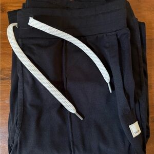 Vuori Halo Straight Leg Pants